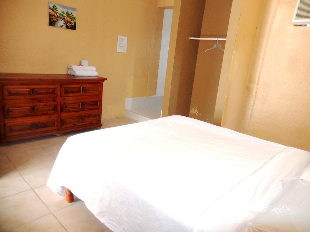 Hotel Evasion Acapulco Ruang foto